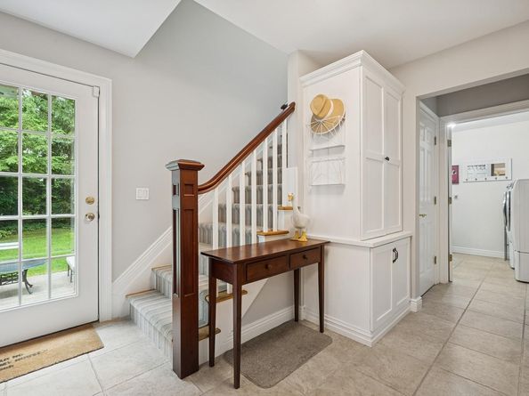 95 Huntington Bay Road, Huntington NY 11743