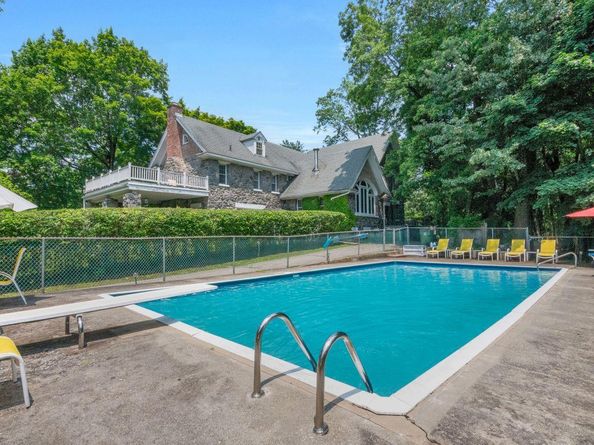 23 Gracemere, Tarrytown NY 10591