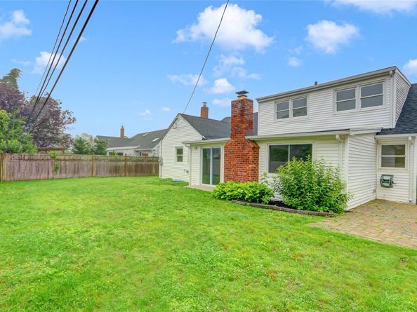 3694 Maxwell Drive, Wantagh NY 11793