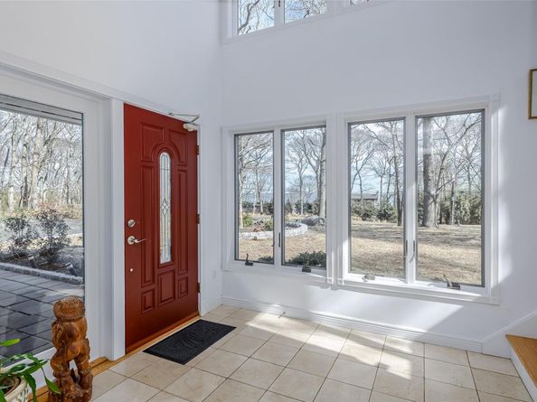 61 Gardiners Bay Drive, Shelter Island NY 11964