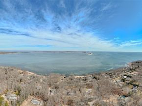 61 Gardiners Bay Drive, Shelter Island NY 11964