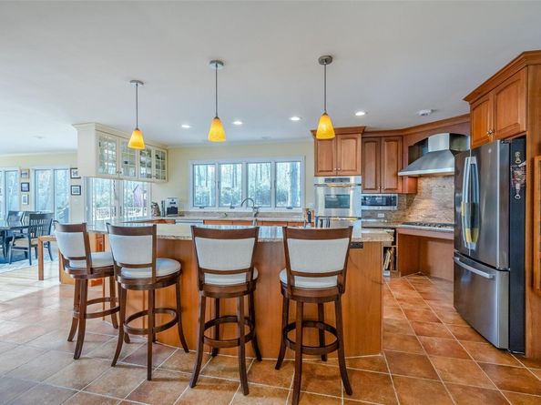 61 Gardiners Bay Drive, Shelter Island NY 11964