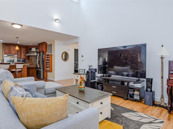 61 Gardiners Bay Drive, Shelter Island NY 11964