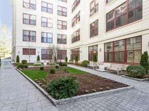 1 Scarsdale Road 209, Tuckahoe NY 10707