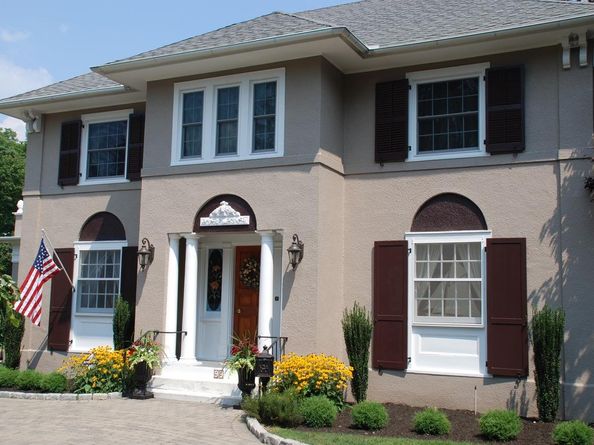 99 Handsome Avenue, Sayville NY 11782