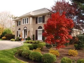 99 Handsome Avenue, Sayville NY 11782