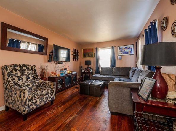 542 S 10th Avenue, Mount Vernon NY 10550