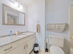 60 Pattison St 17, Abington MA 02351