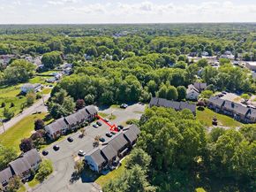 60 Pattison St 17, Abington MA 02351