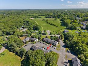60 Pattison St 17, Abington MA 02351