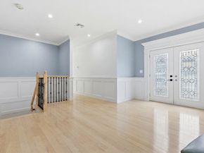 52 Ridgewood Rd, Milton MA 02186