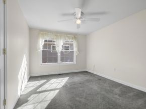 80 Pinehurst Ave 19, Billerica MA 01821