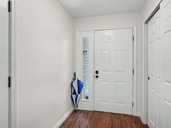 113 Ridgefield Circle C, Clinton MA 01510