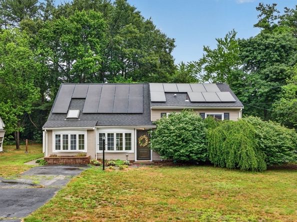 769 Potter Rd, Framingham MA 01701