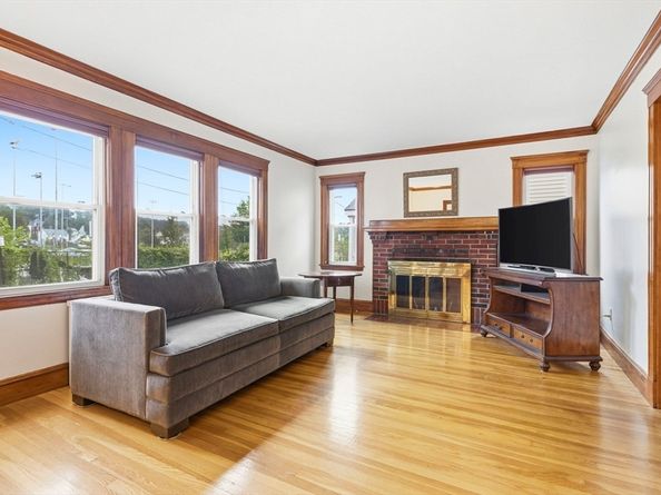 26-28 Quinn Way 26, Boston MA 02132