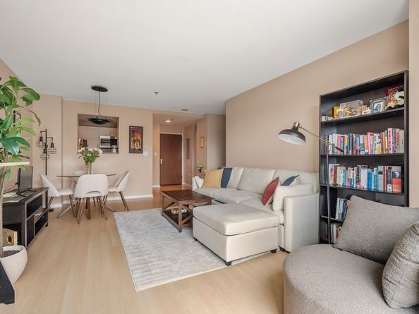 950 Massachusetts Ave 514, Cambridge MA 02139