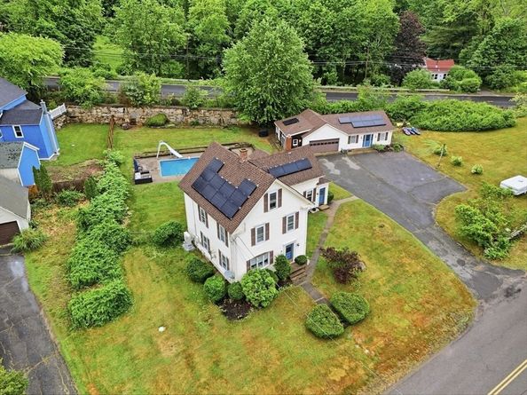2 Mill St, Brookfield MA 01506