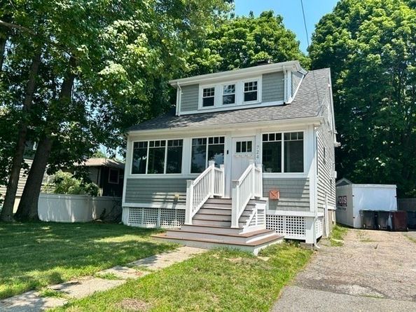 724 East Street, Dedham MA 02026