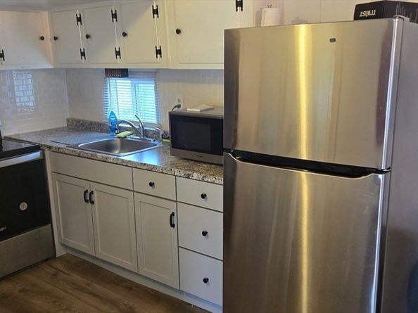 98 Newbury 34A, Danvers MA 01960