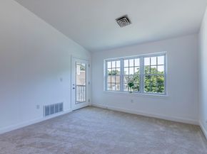 600 Brookside Drive M, Andover MA 01810