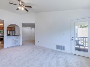 600 Brookside Drive M, Andover MA 01810