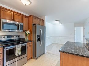 600 Brookside Drive M, Andover MA 01810