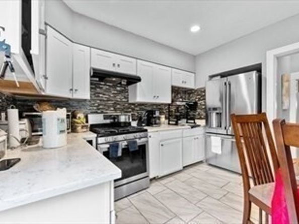 115 Ames St, Brockton MA 02302