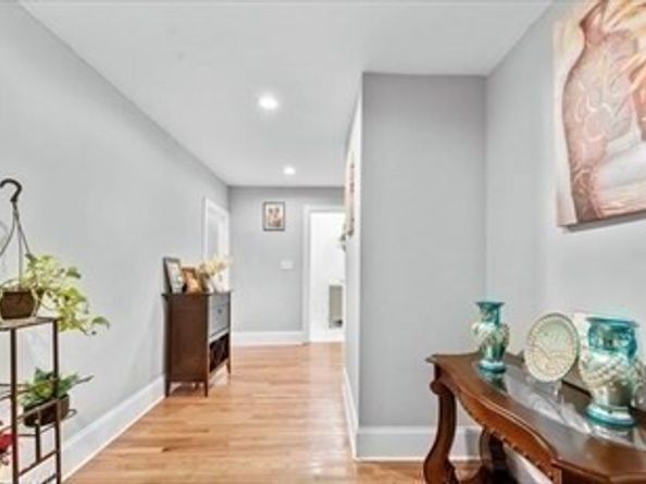 115 Ames St, Brockton MA 02302