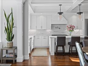 36 Oakridge Rd, Wellesley MA 02481