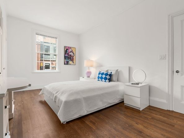 41 Chestnut St, Boston MA 02108