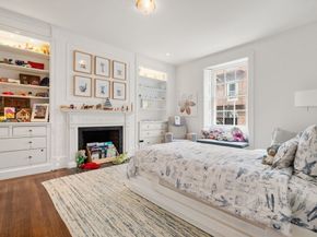 41 Chestnut St, Boston MA 02108