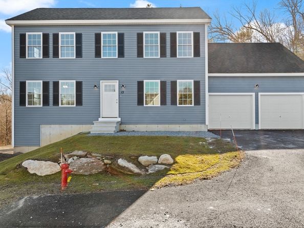 13R Pine Hill Way 13, Harvard MA 01451