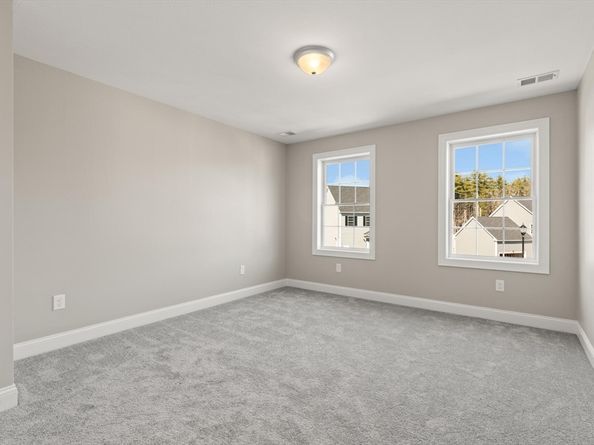 13R Pine Hill Way 13, Harvard MA 01451