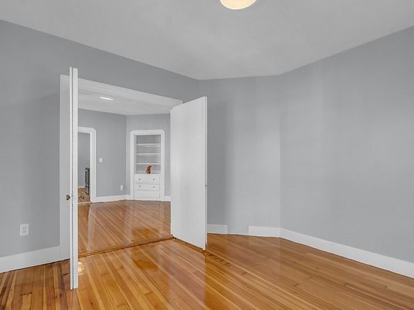 59 Germain Ave, Quincy MA 02169