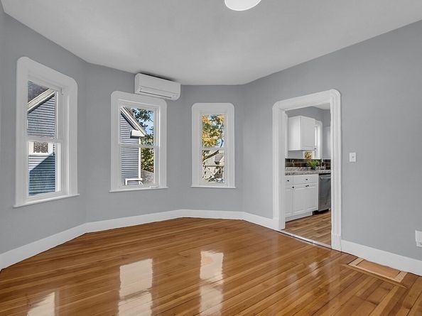 59 Germain Ave, Quincy MA 02169