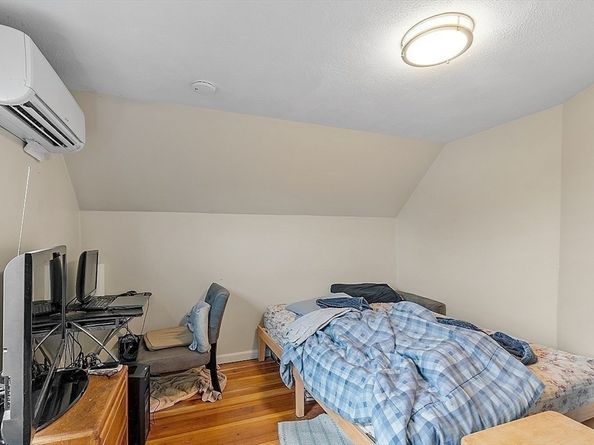 59 Germain Ave, Quincy MA 02169