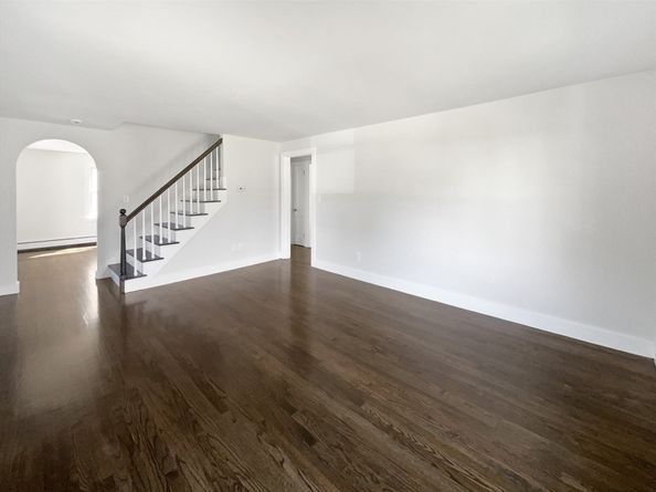 227 Plantation St, Worcester MA 01604
