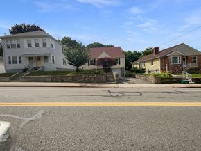227 Plantation St, Worcester MA 01604