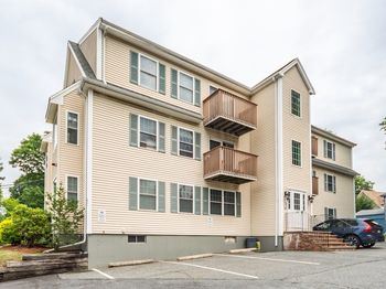 43 N Main St