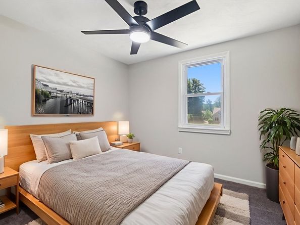 25 Mill Rd, Wilmington MA 01887