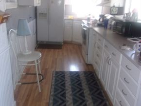 127 Hampton Cir, Hull MA 02045