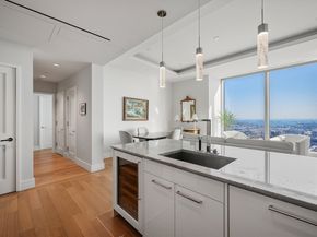 1 Dalton Street 4204, Boston MA 02115