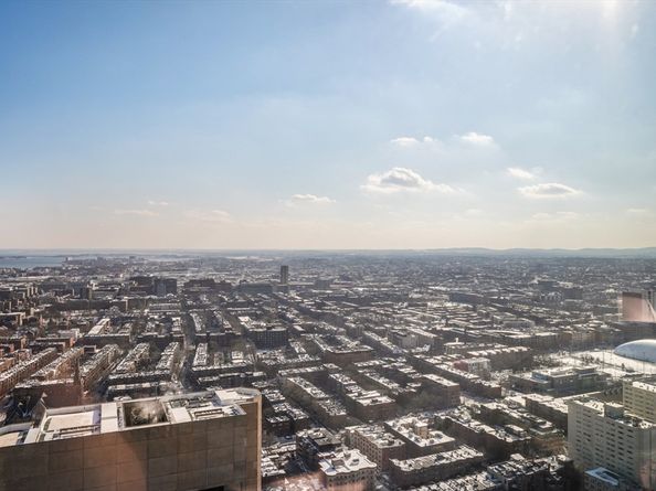 1 Dalton Street 4204, Boston MA 02115
