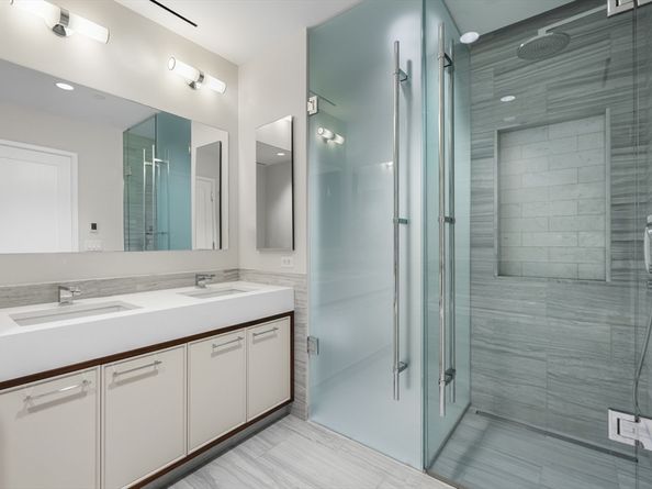 1 Dalton Street 4204, Boston MA 02115