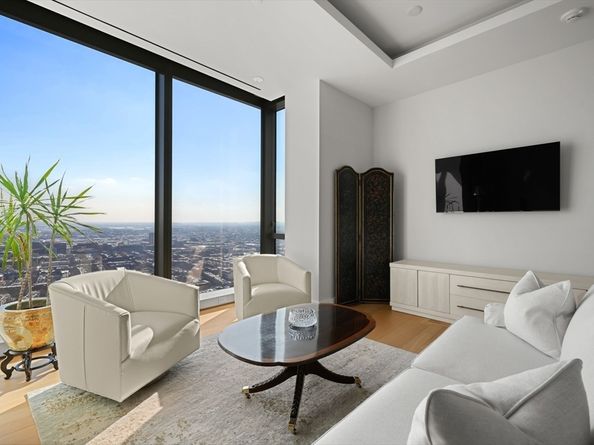 1 Dalton Street 4204, Boston MA 02115