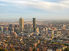 1 Dalton Street 4204, Boston MA 02115