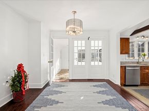 13 Kenilworth Road, Shrewsbury MA 01545