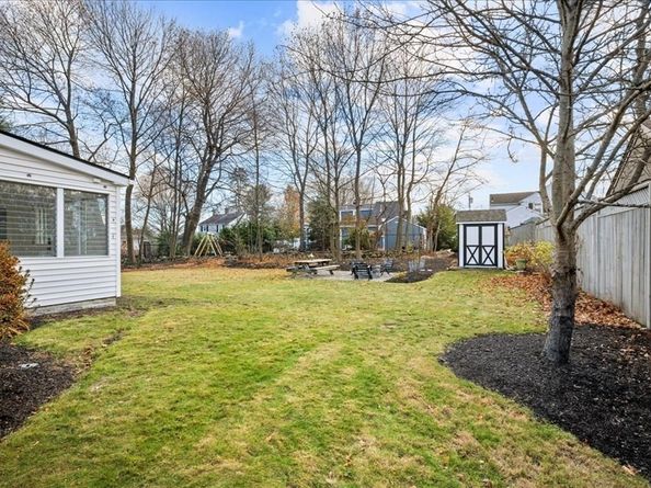 13 Kenilworth Road, Shrewsbury MA 01545