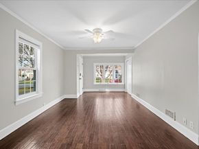 13 Kenilworth Road, Shrewsbury MA 01545