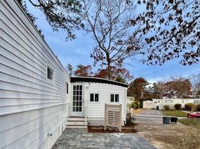 87 Great Hill Drive, Wareham MA 02571